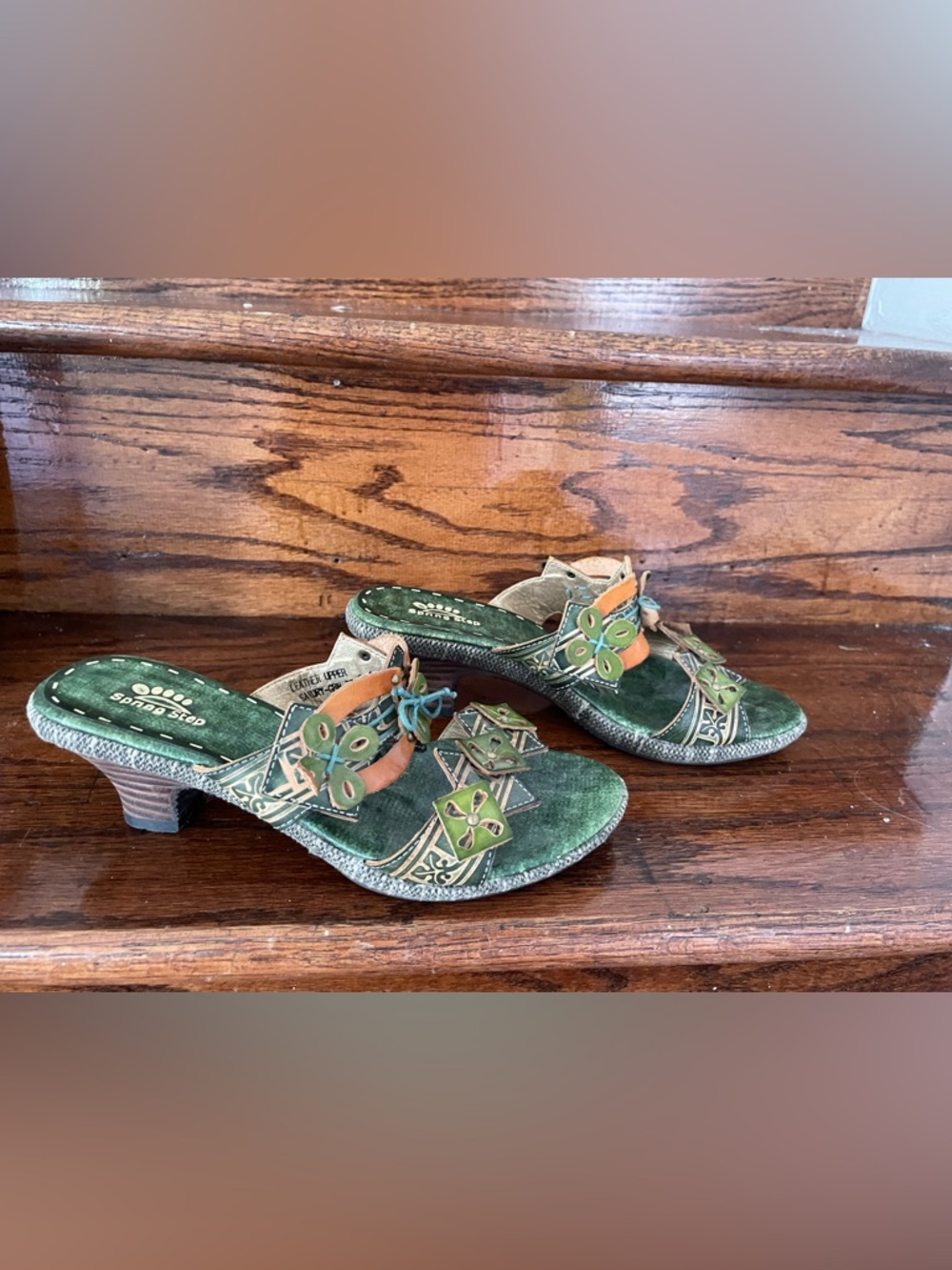 Spring Step Green Leather fairy garden Slide Sandals. Boho sz 6-6.5